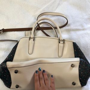 Coach Bags - Coach crossbody purse Coach Bags - Coach crossbody purse